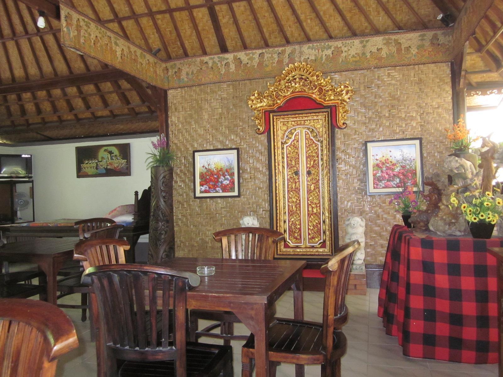 Putri Homestay Sanur Exterior foto